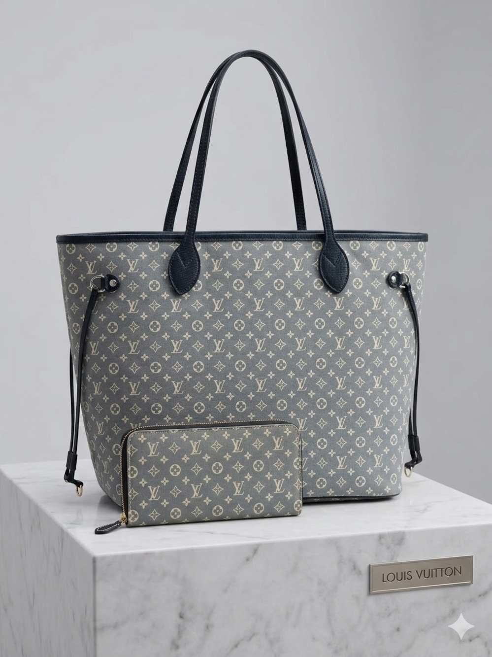 Louis Vuitton Gray Monogram Canvas Tote with Zip Wallet